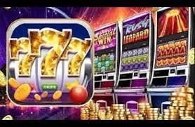 Tampilan permainan slot dan dealer langsung joker888